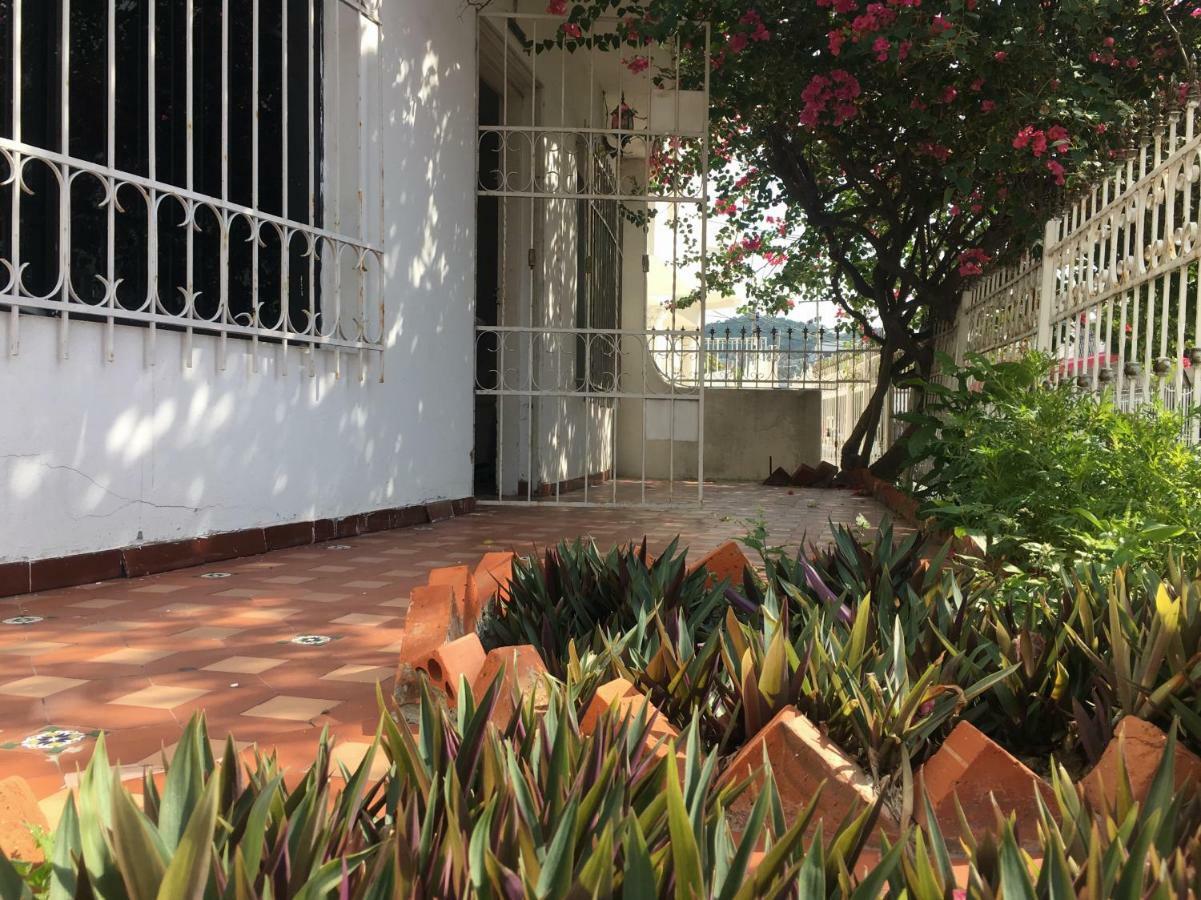 Trinitarian Hostel Cartagena  Exterior foto